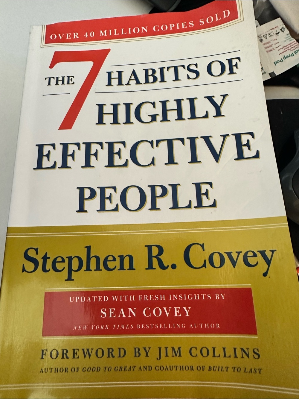 The 7 Habits of Highly Effective People by Stephen R. Covey - White & Gold Cover